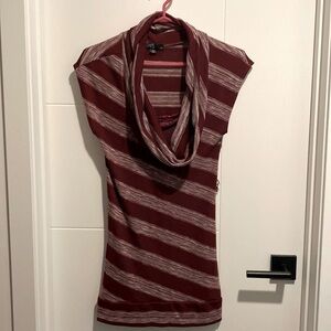 Red and white scoop neck vintage bluenotes shirt